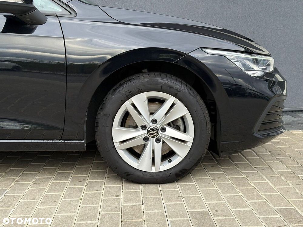 Volkswagen Golf - 18