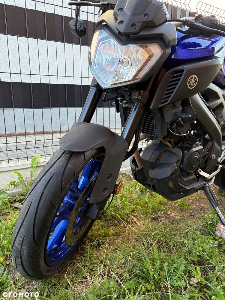 Yamaha MT - 7