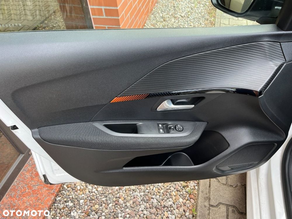 Peugeot 208 1.5 BlueHDi Signature S&S - 18