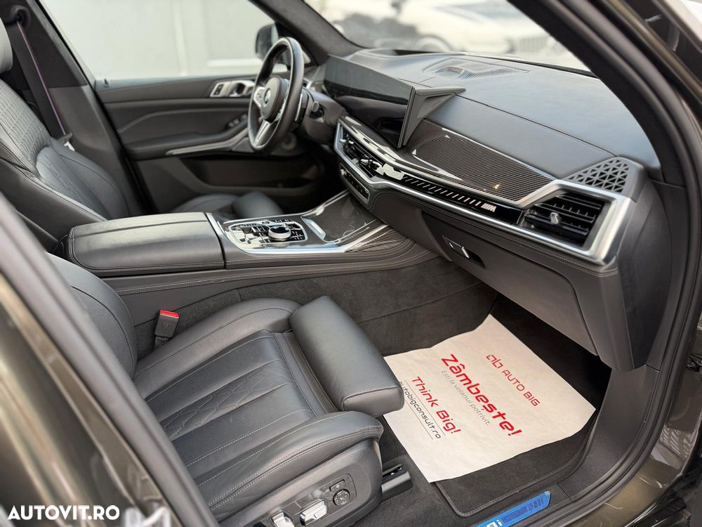 BMW X7 M60i xDrive AT MHEV - 28