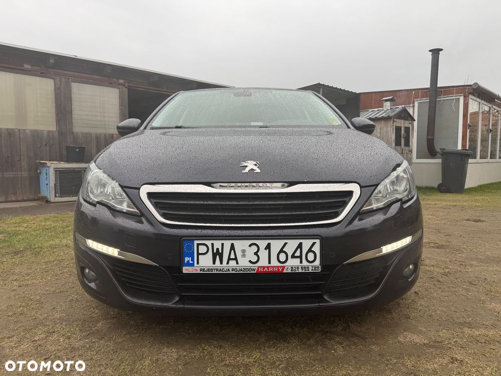 Peugeot 308 - 1