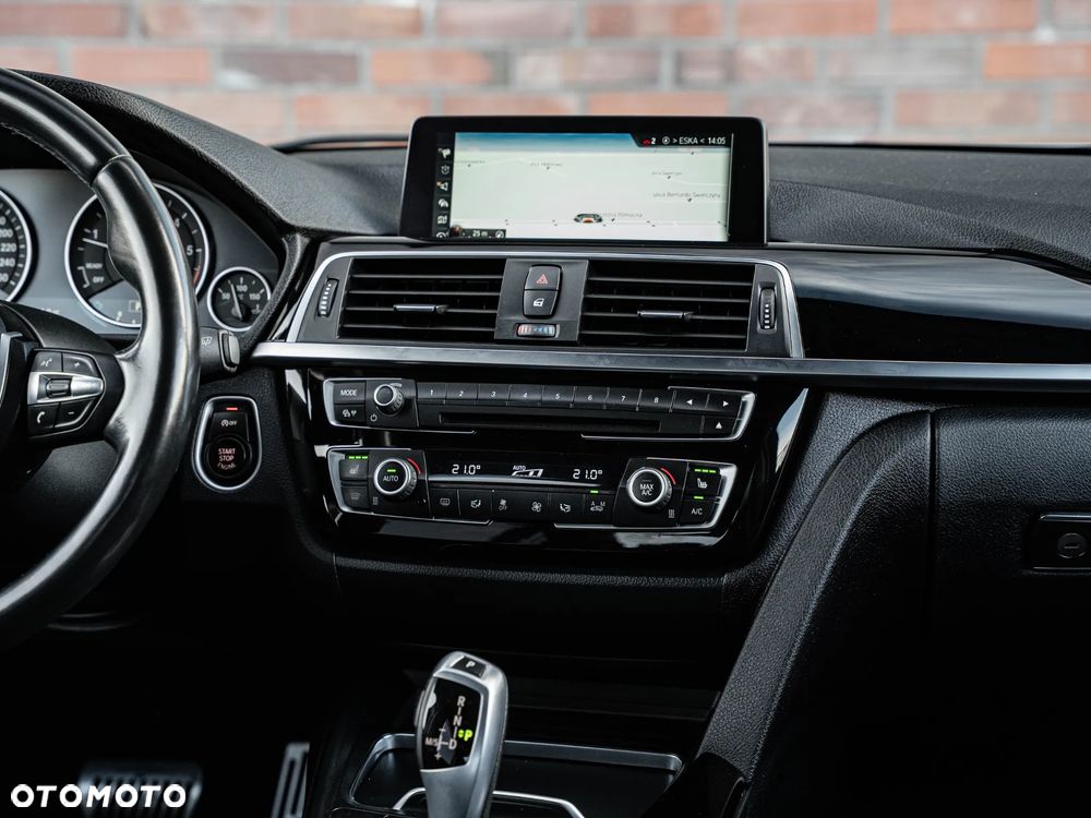 BMW Seria 3 320d Sport-Aut Efficient Dynamics Edition Sport Line - 34