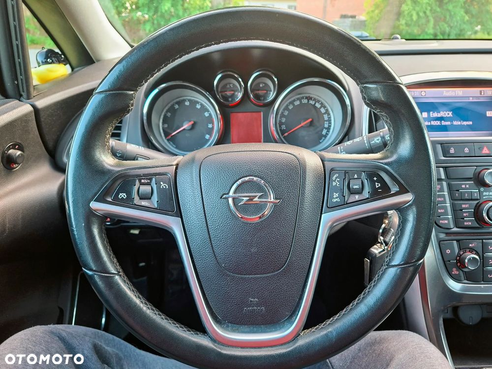 Opel Astra 1.6 Cosmo - 22