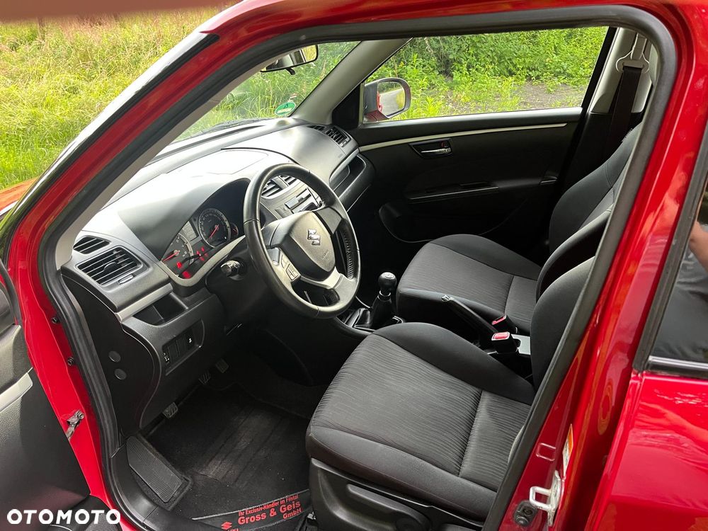 Suzuki Swift 1.2 4x4 Club - 8