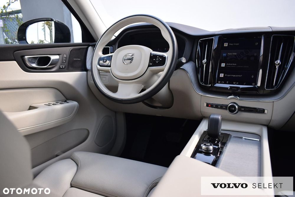 Volvo XC 60 - 13