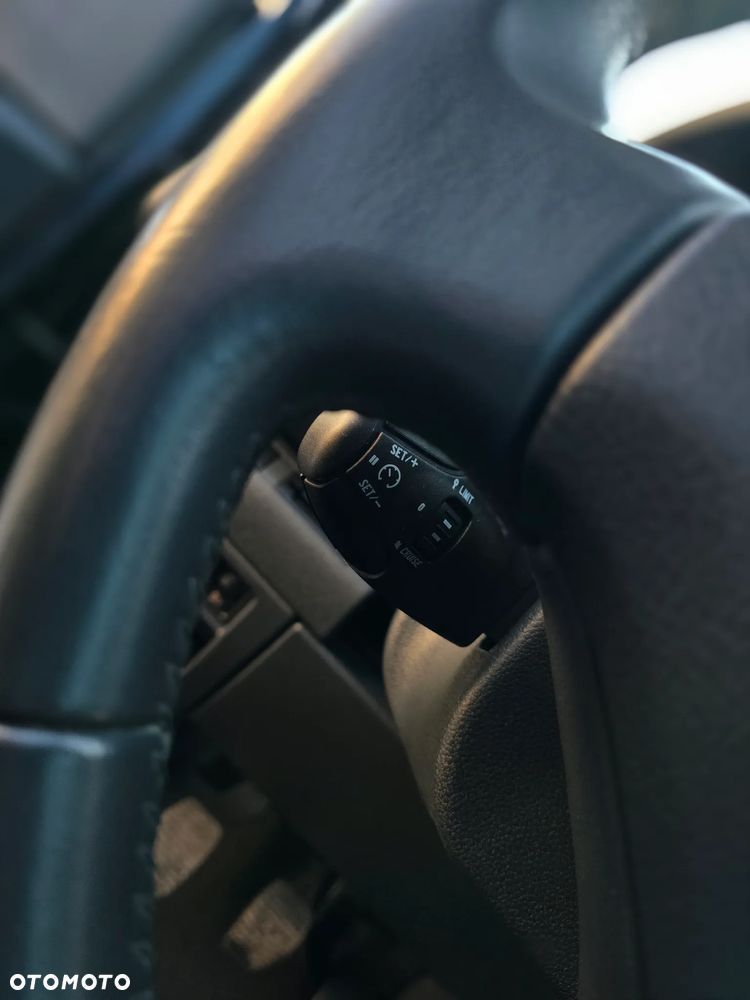 Peugeot 5008 - 15