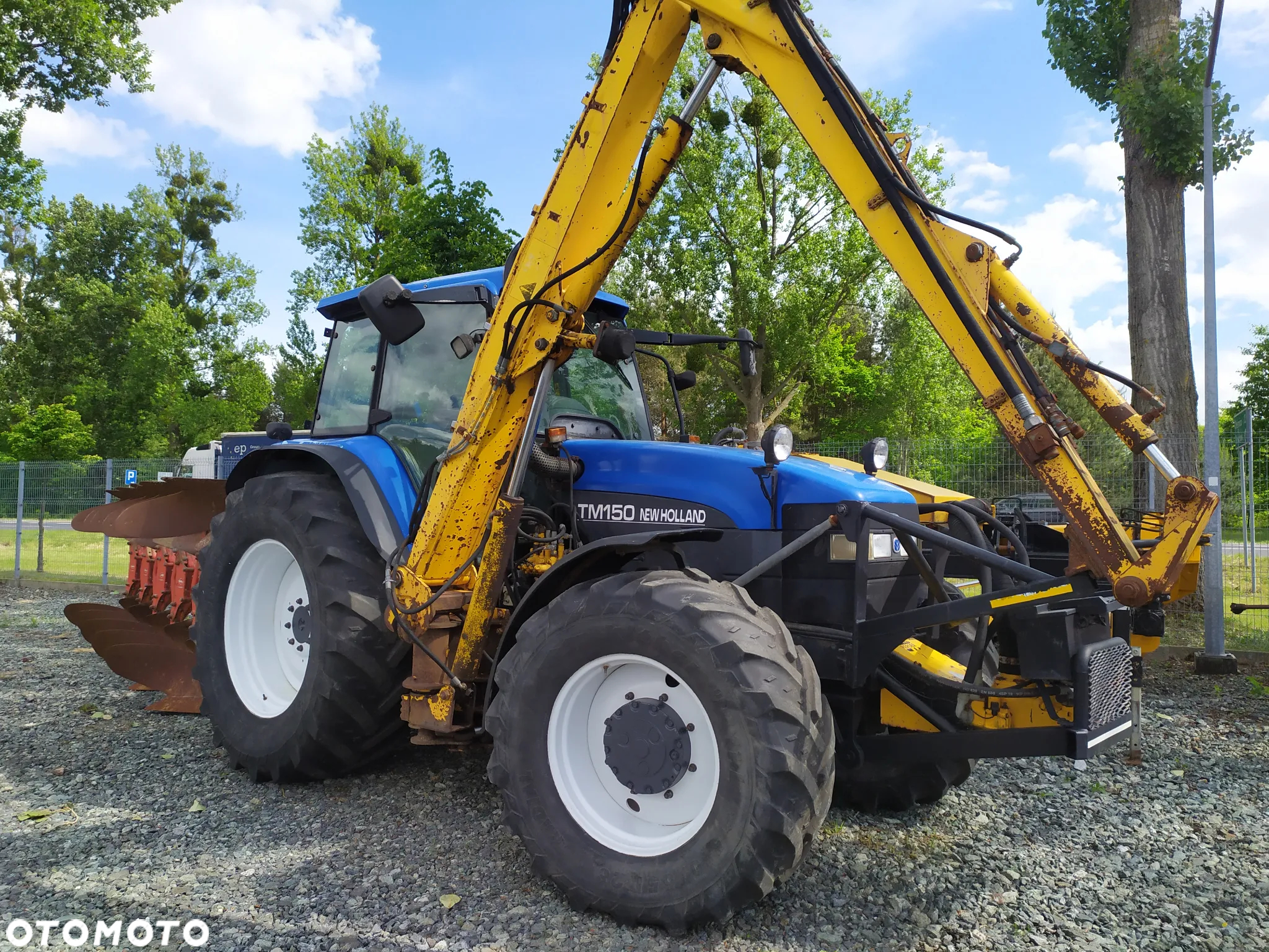 New Holland TM 135 TM 150 herder - 8