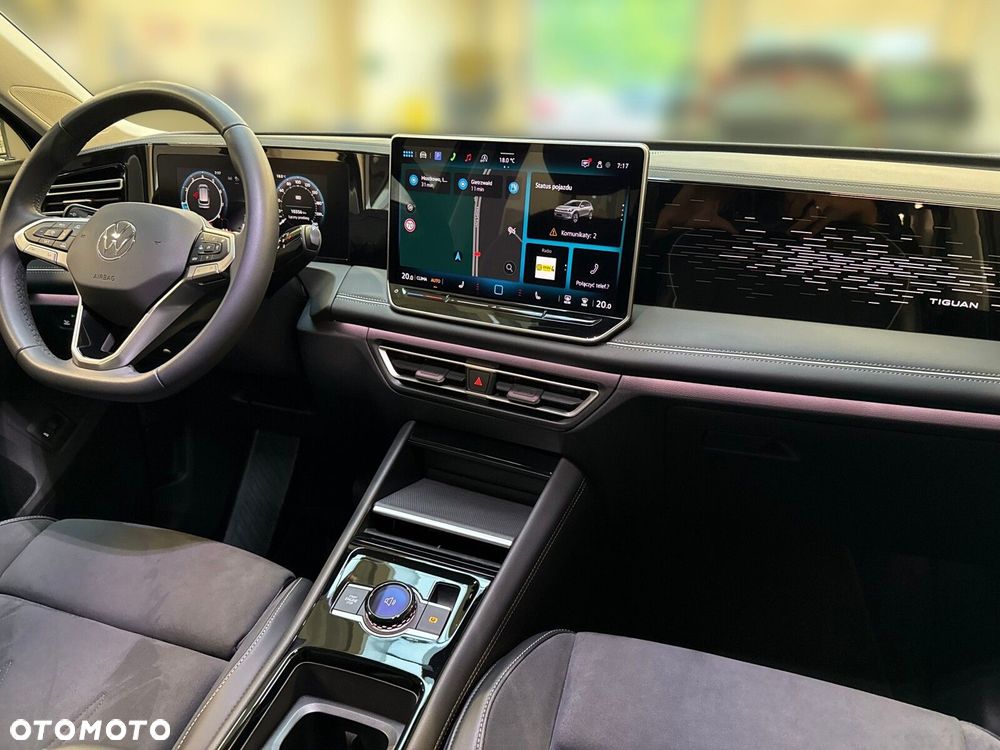 Volkswagen Tiguan 1.5 eTSI Elegance DSG - 22