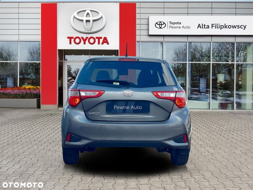 Toyota Yaris - 9