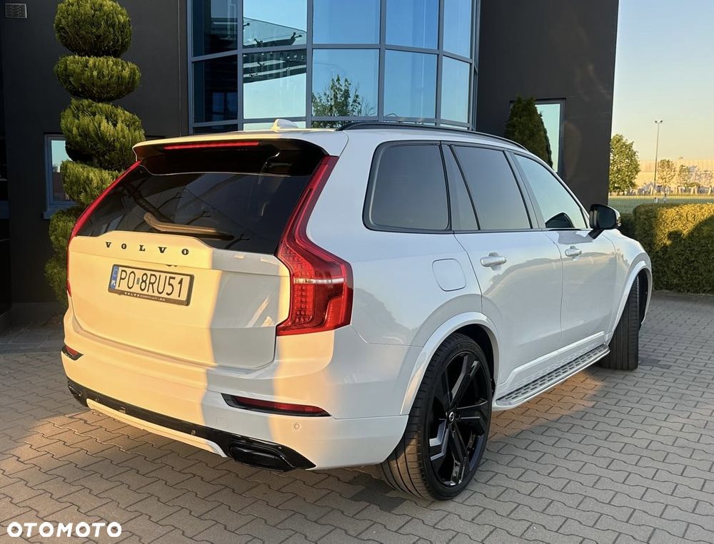 Volvo XC 90 D5 AWD R-Design 7os - 6