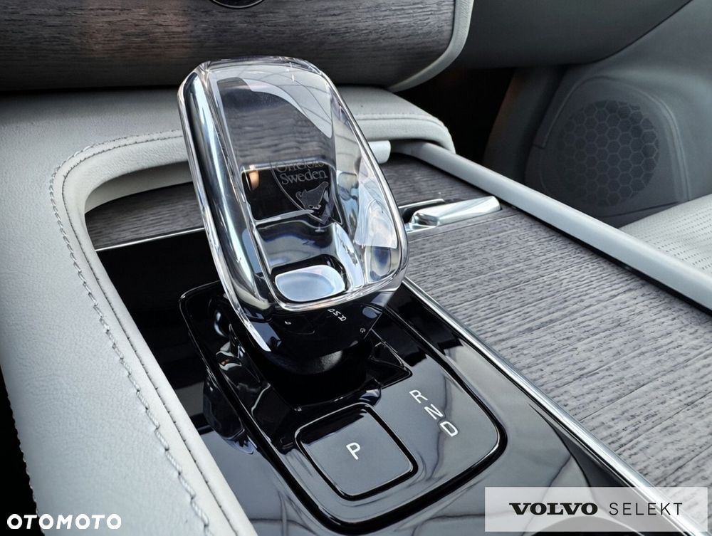 Volvo XC 90 - 21