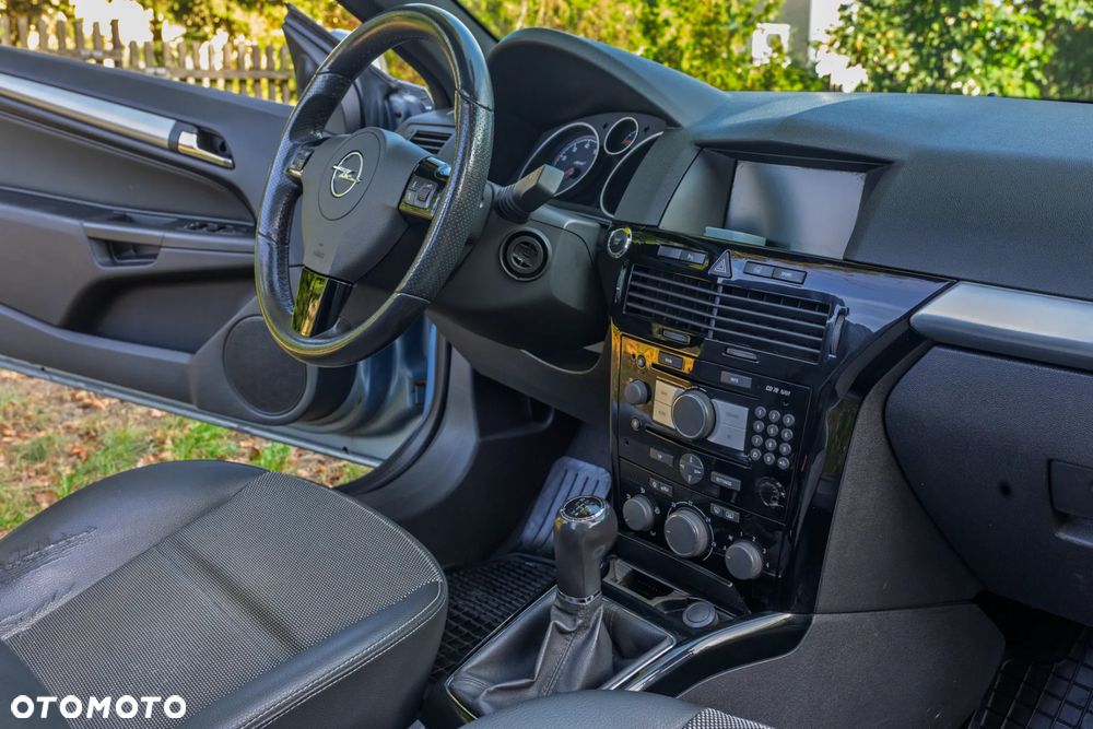 Opel Astra - 20