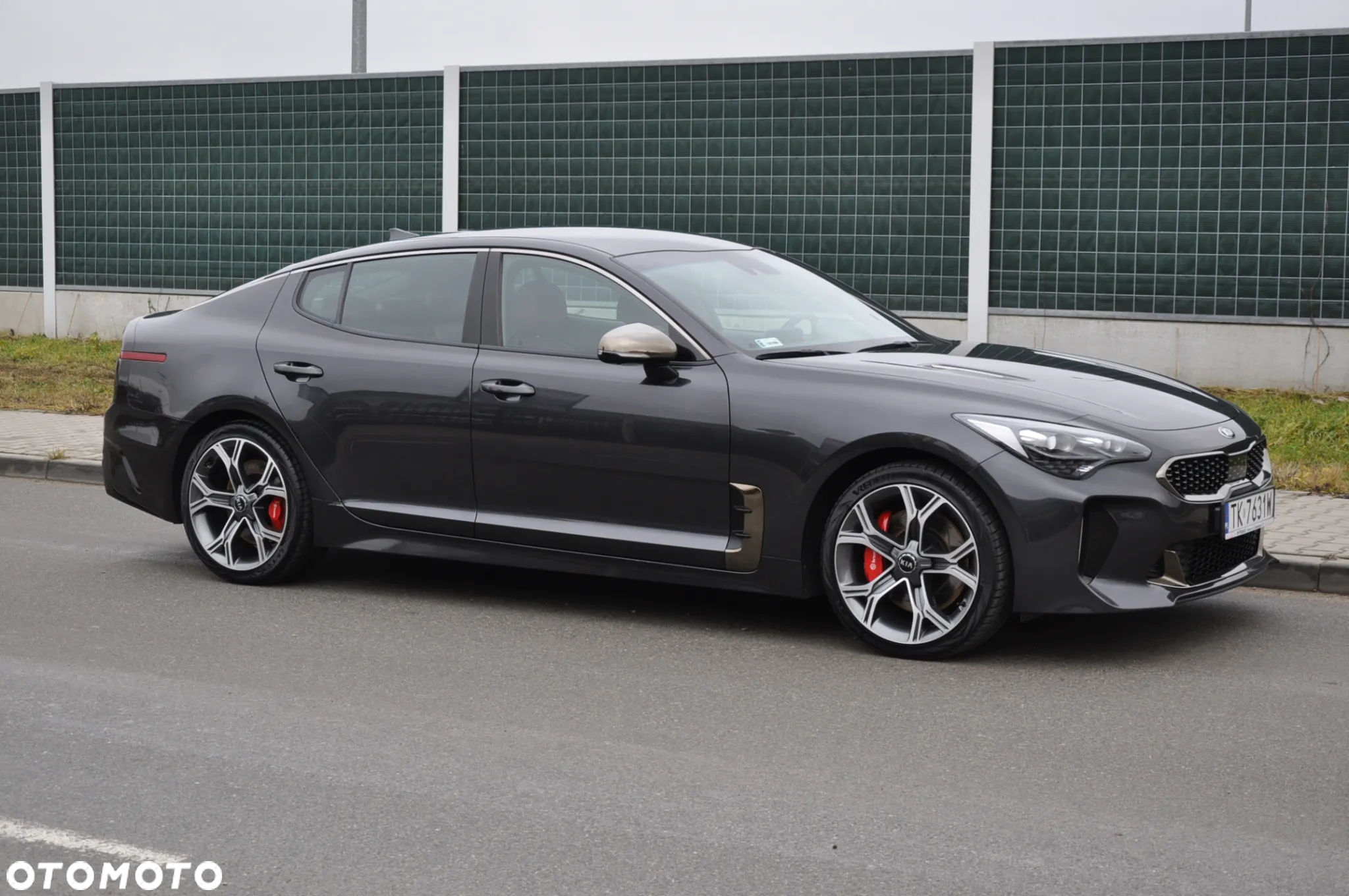 Kia Stinger 3.3 T-GDI V6 GT AWD - 11