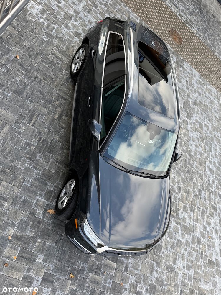Audi Q5 2017 photo 2