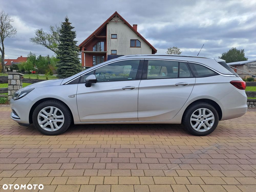 Opel Astra - 9