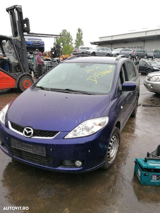 Dezmembrez Mazda 5 an 2006 motor RF7J cutie faruri usi plansa bord - 2