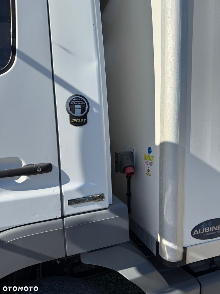 Mercedes-Benz ATEGO - 11