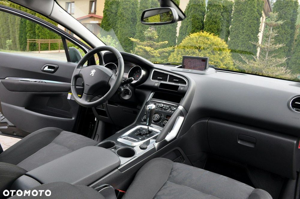 Peugeot 3008 - 25