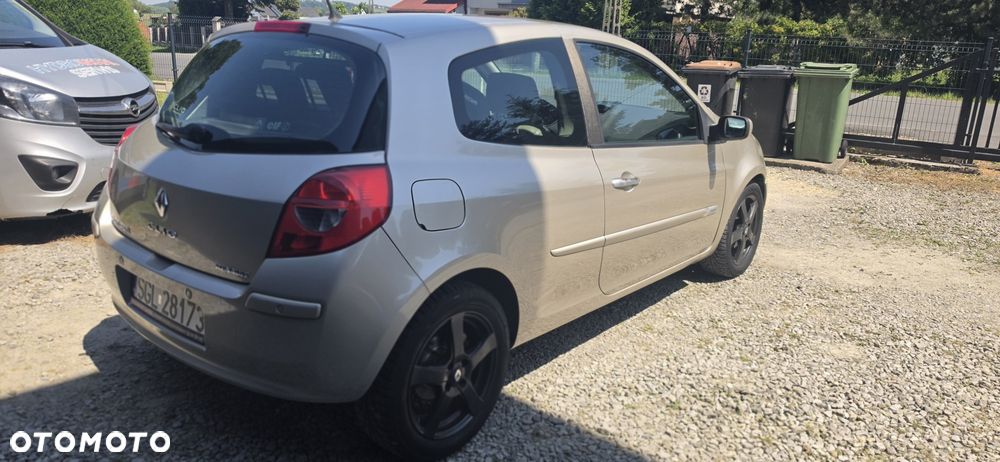 Renault Clio - 3