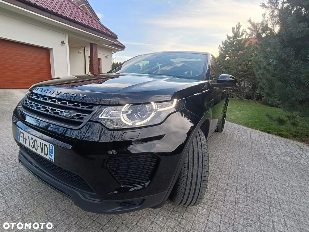 Land Rover Discovery Sport TD4 HSE Luxury - 24