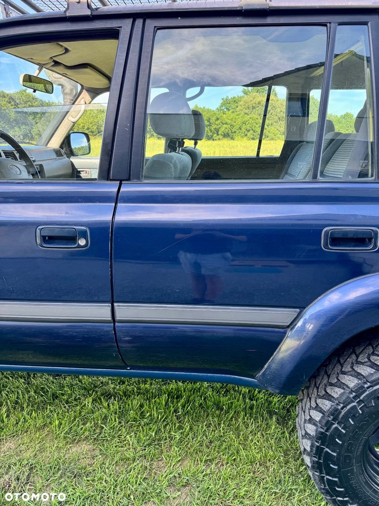 Toyota Land Cruiser HDJ80 - 11