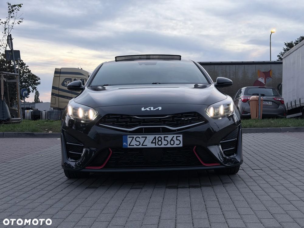 Kia ProCeed 1.6 T-GDI GT DCT - 35