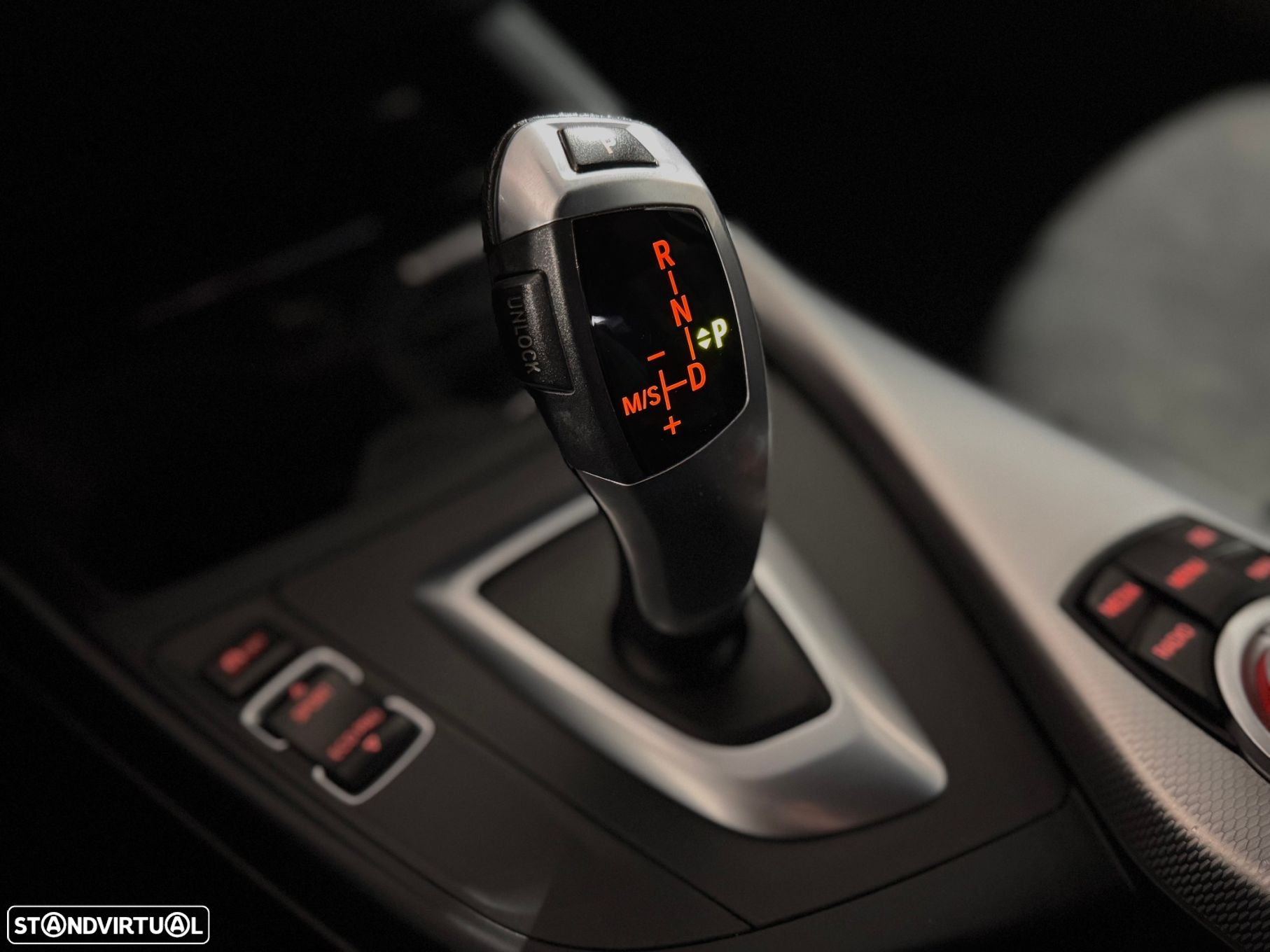 BMW 118 dA Pack M - 16