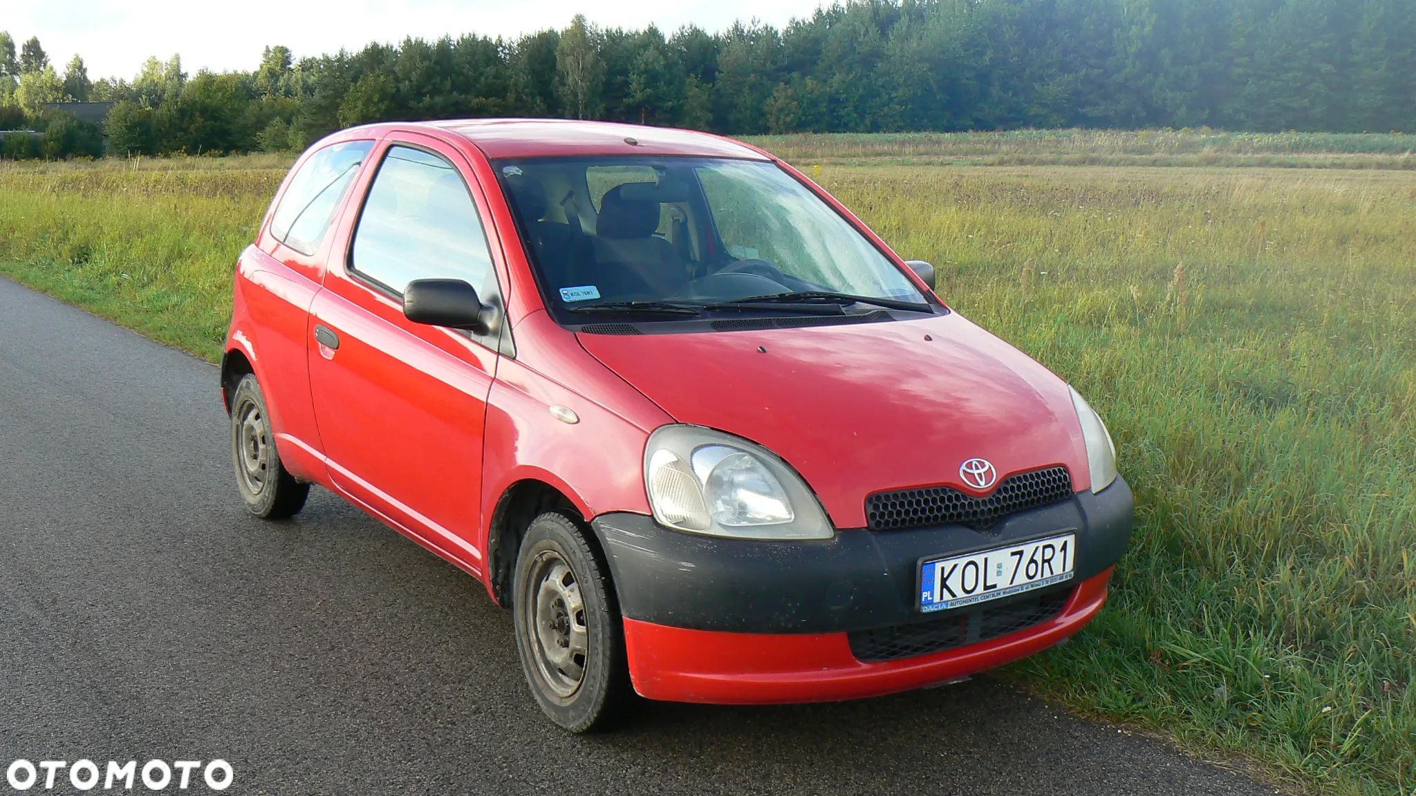 Toyota Yaris 1.0 Base - 1