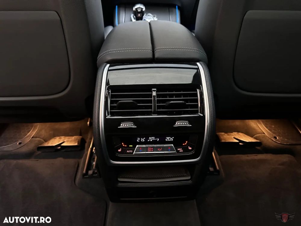 BMW X5 xDrive45e - 28