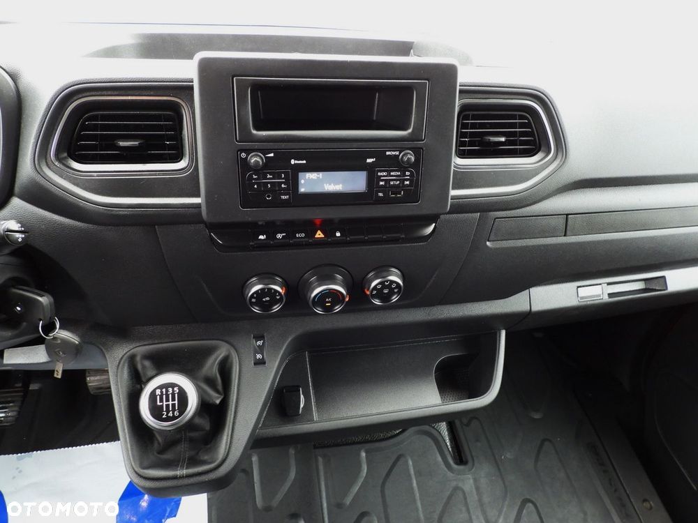 Renault MASTER PLANDEKA 10 PALET WEBASTO TEMPOMAT LEDY PNEUMATYKA KLIMATYZACJA  165KM - 34