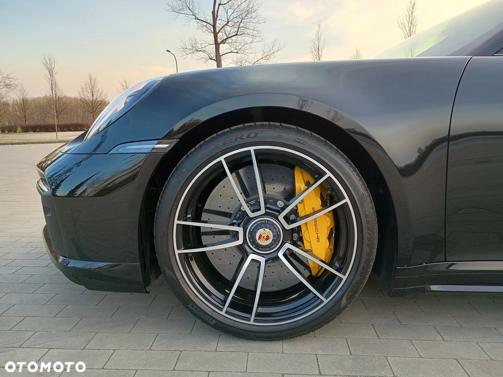 Porsche 911 Turbo S - 9