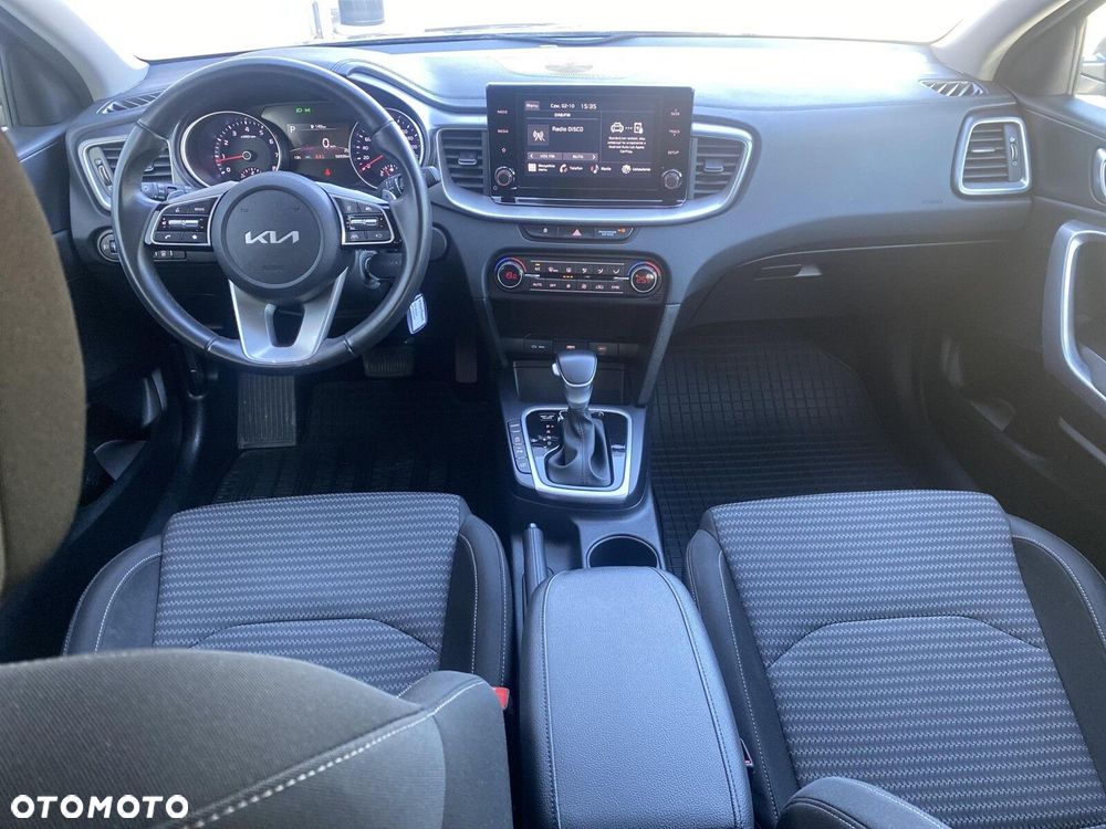 Kia XCeed - 21