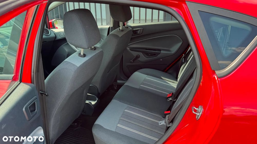 Ford Fiesta 1.25 Ambiente - 11