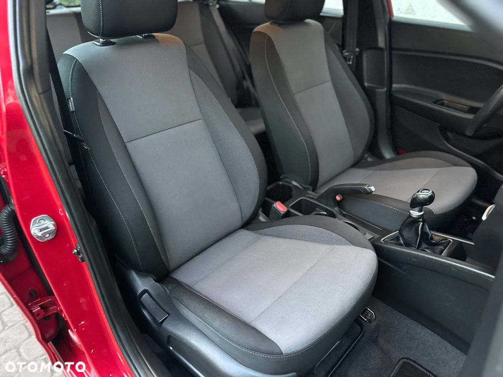 Hyundai i20 1.2 YES Plus - 26