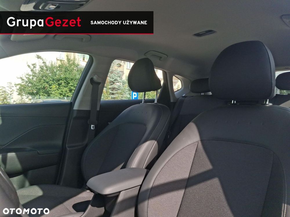 Hyundai Kona - 11
