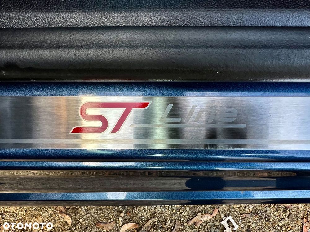 Ford Focus 2.0 EcoBlue ST-Line - 24