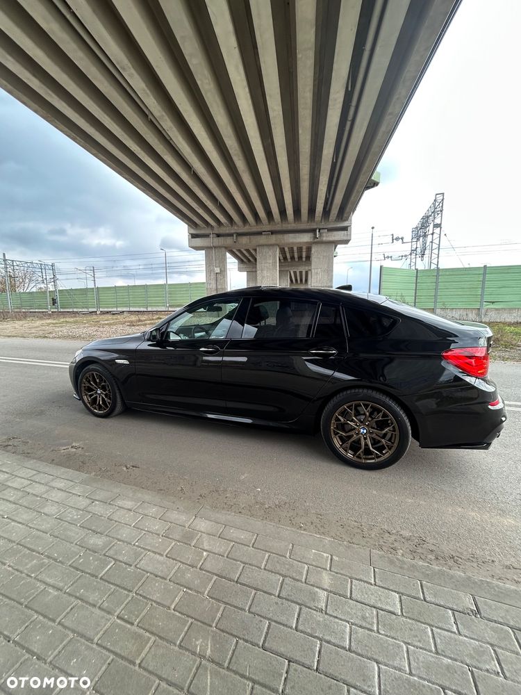 BMW 5GT 535i xDrive - 8