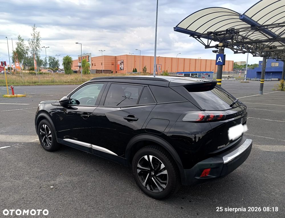 Peugeot 2008 1.2 PureTech Allure Pack S&S - 4