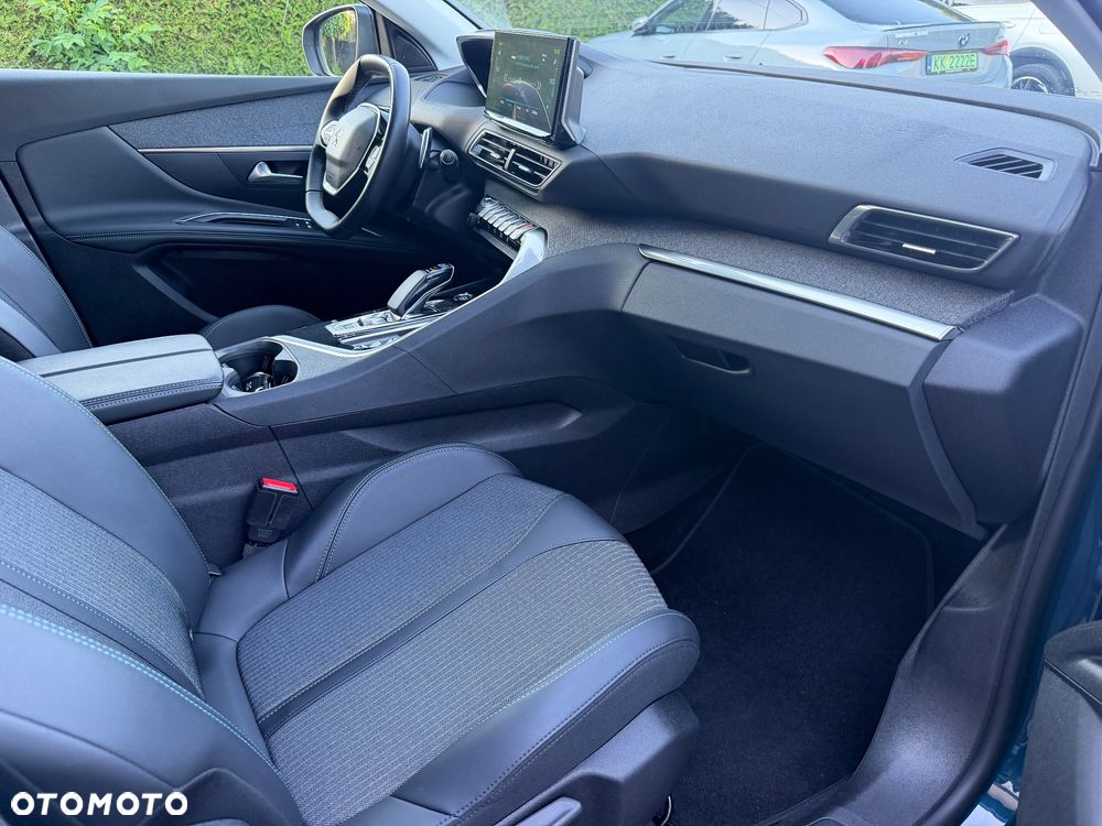 Peugeot 3008 225 e-EAT8 Allure - 13