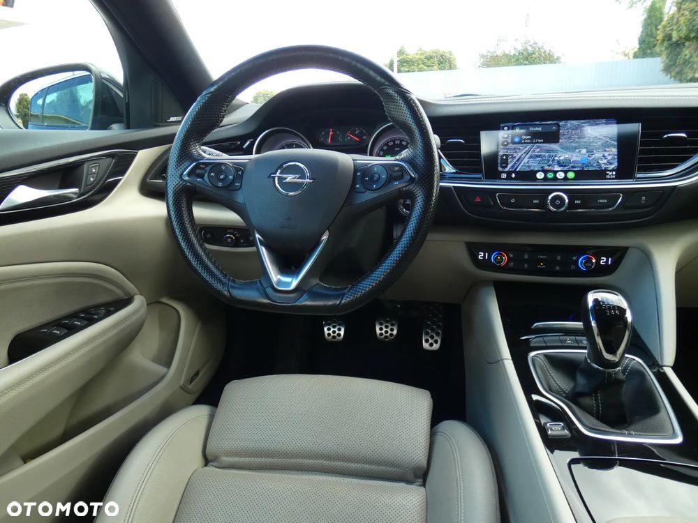 Opel Insignia 1.5 T Elite S&S - 33