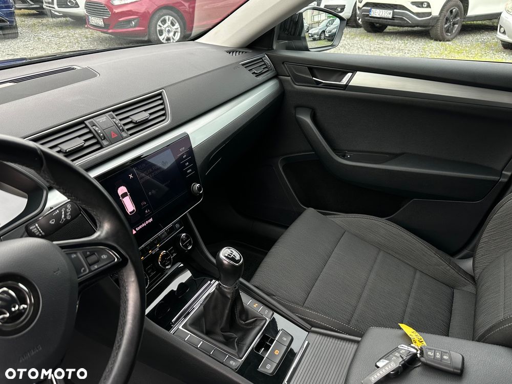 Skoda Superb 1.4 TSI ACT Ambition - 14
