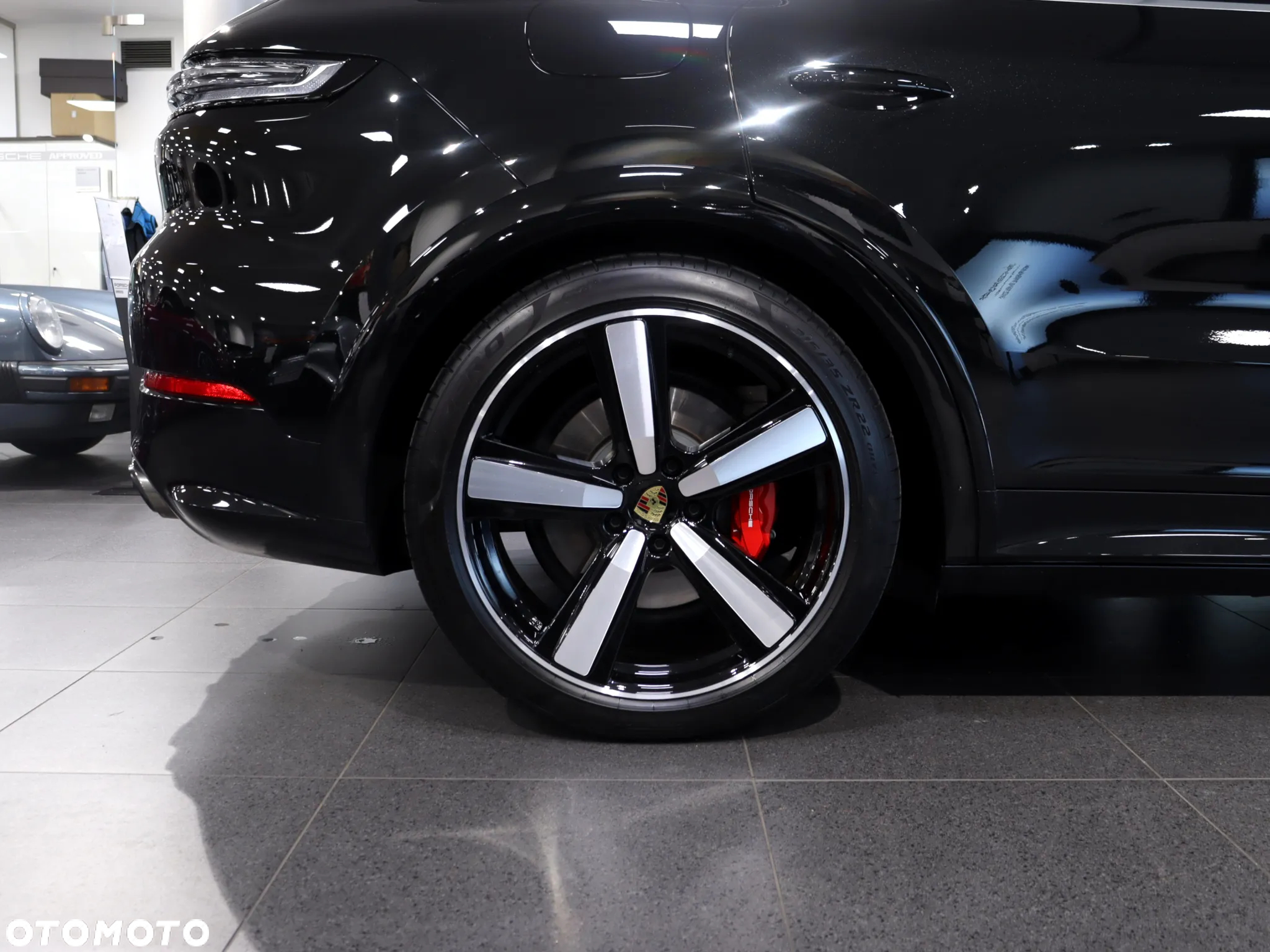 Porsche Cayenne S E-Hybrid PHEV - 13