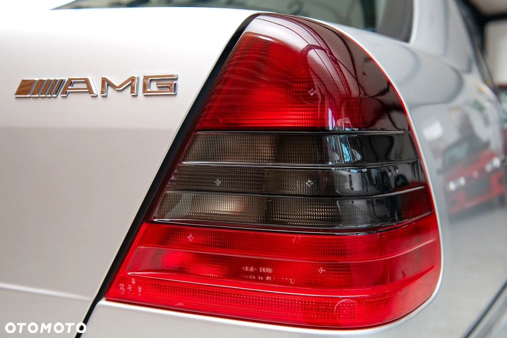 Mercedes-Benz Klasa C 43 AMG - 26