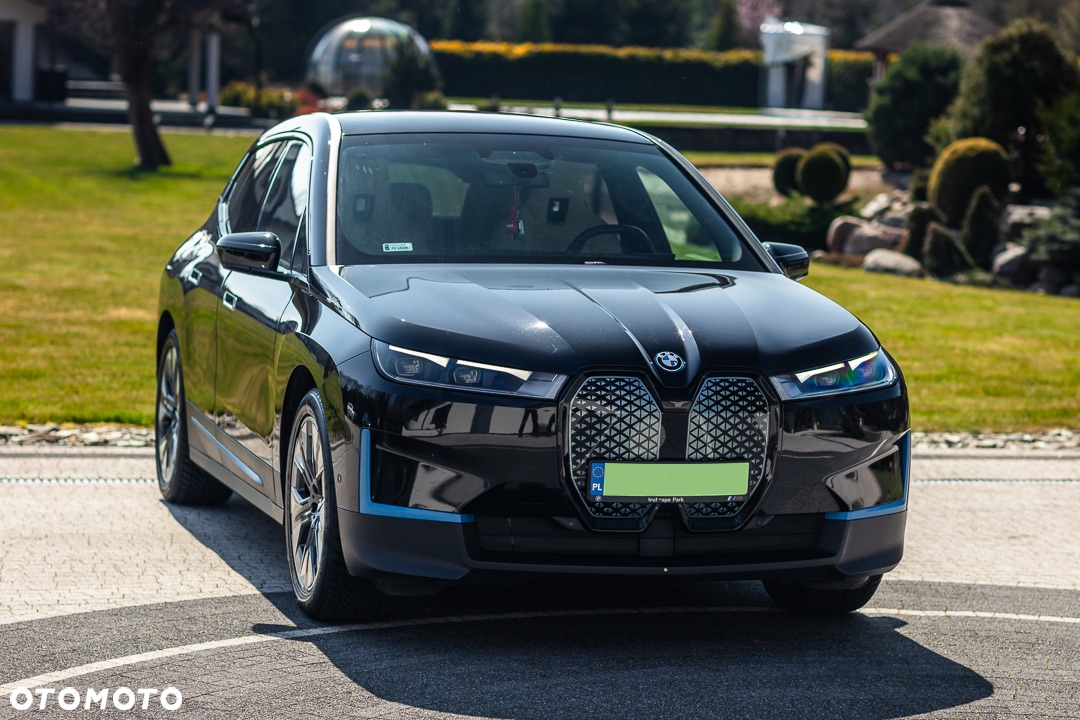 BMW iX xDrive40 76.6kWh - 4