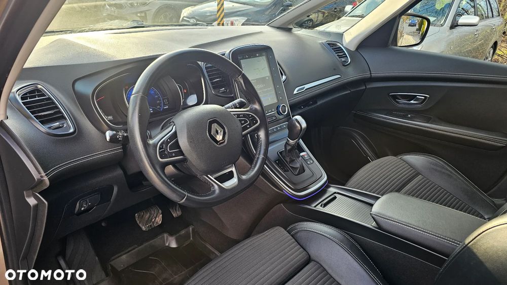 Renault Scenic TCe 140 GPF EDC BOSE EDITION - 13