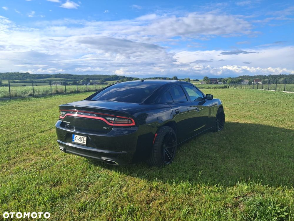 Dodge Charger 3.6 GT - 5