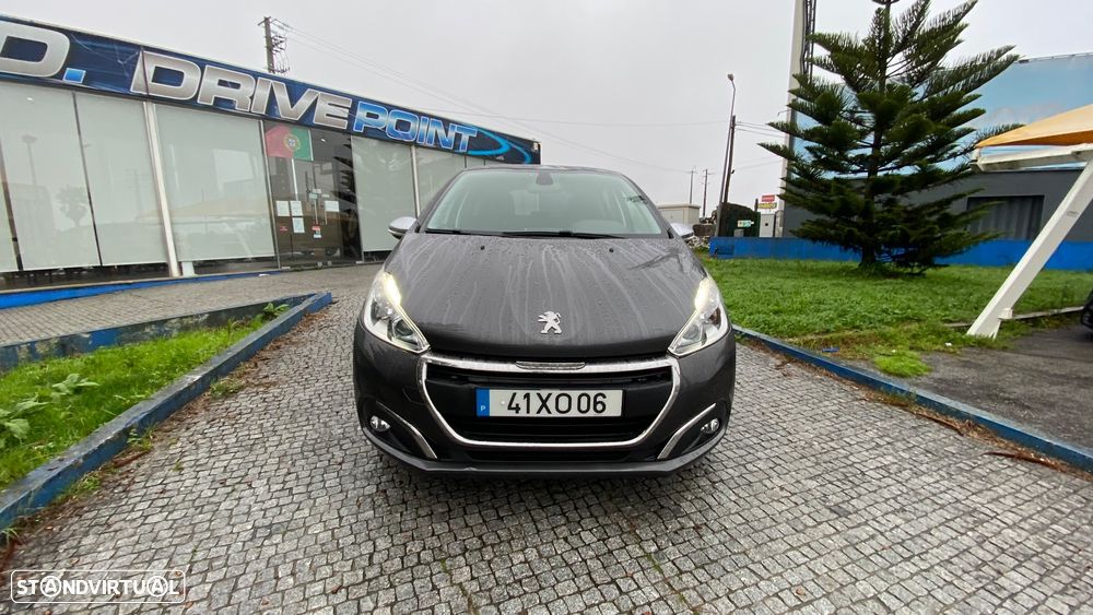 Peugeot 208 1.2 PureTech Signature - 5