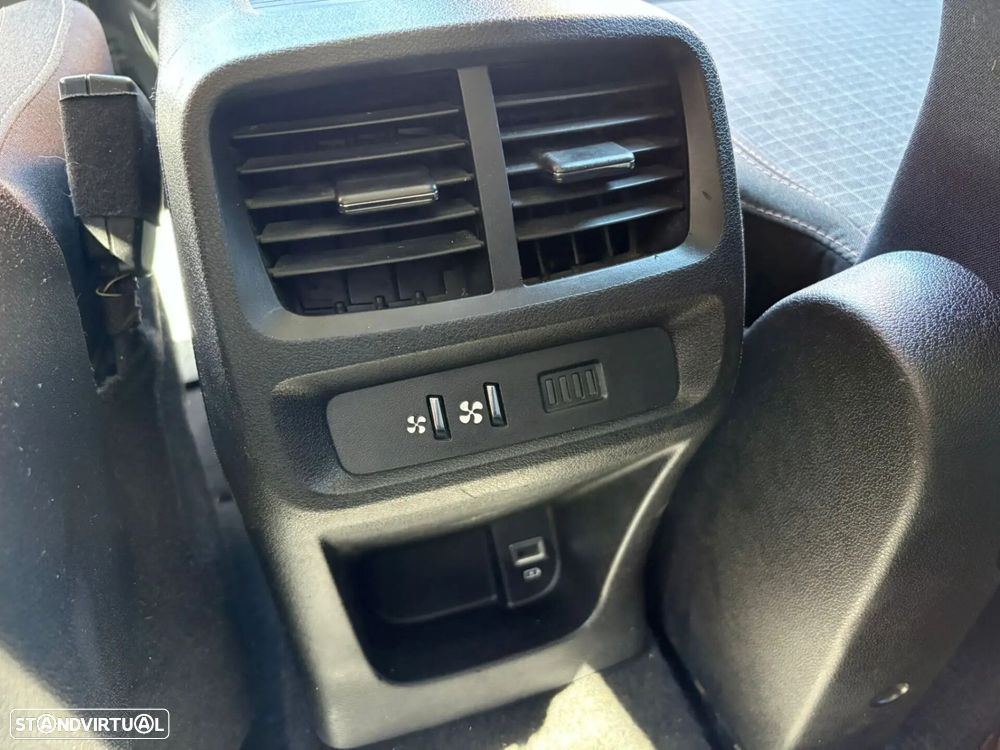 Peugeot Rifter 1.5 BlueHDi Long GT Line EAT8 - 59