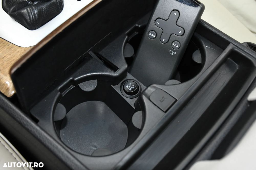 Volvo XC 90 D5 AWD Geartonic RDesign - 34