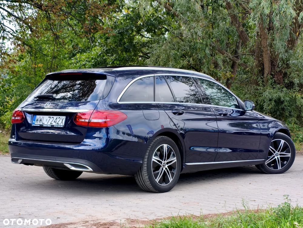 Mercedes-Benz Klasa C 200 d T 9G-TRONIC Exclusive - 4